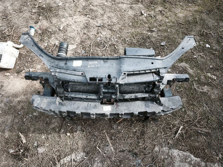 Trager complet echipat cu întaritura, radiator apa,electroventilator 2.0 TDI Vw Jetta/Golf 5(2008)