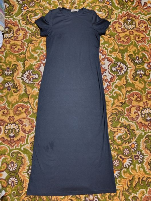 Продам платье женское