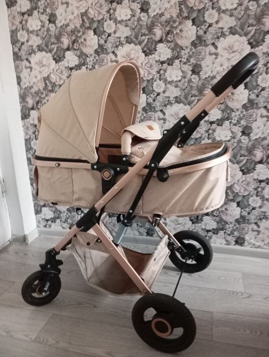Продам детскую коляску