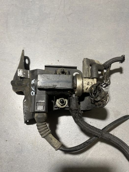 Electrovalva 1J0906627A Volkswagen VW Passat 2003 1.9 TDI 5MT (131 hp)