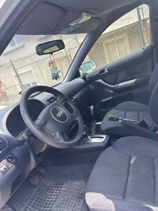 Audi A3 1,6 на части