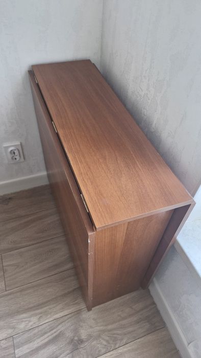 Стол для гостиной