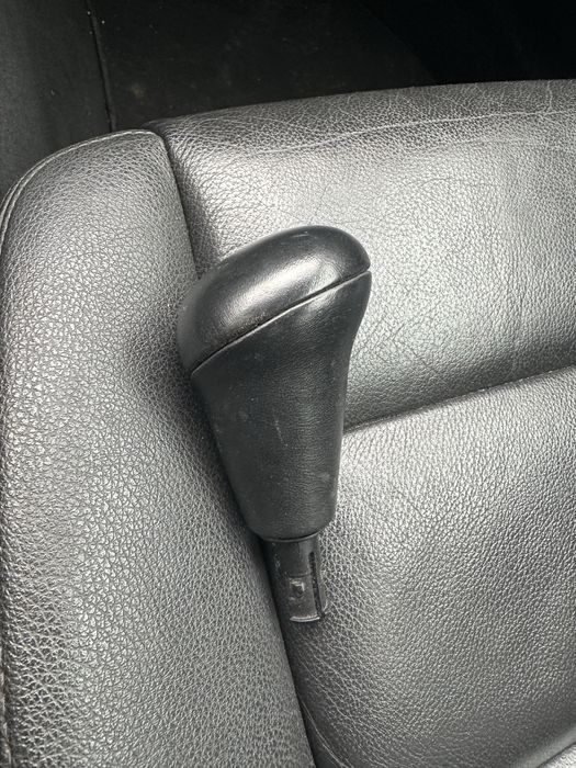 Скоростен лост ауди а6 с6