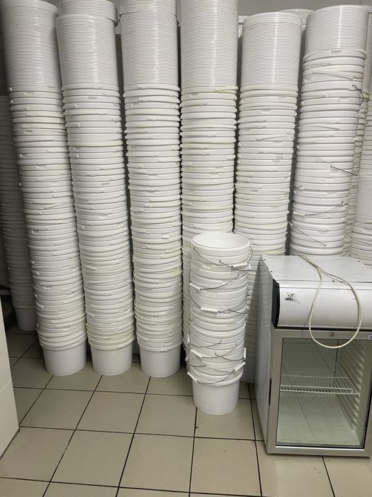 Ведро 10 л. Примерно 1000шт