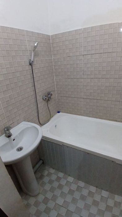 Ijaraga 4 xonali uy