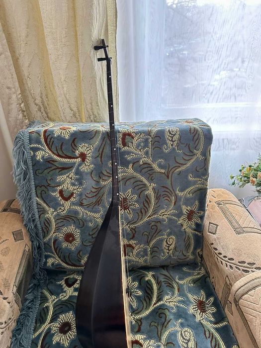 Домбыра сатамын 50000