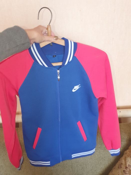 Распродажа. Кофты, рубашки 42-44