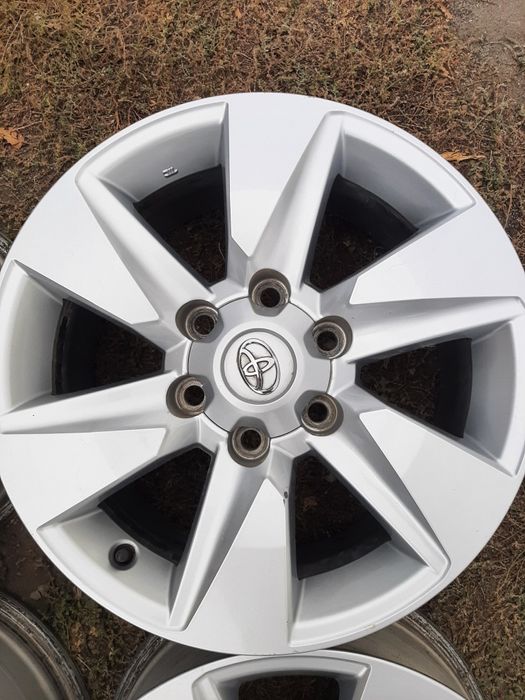 Продам диски р17 прадо оригенал.