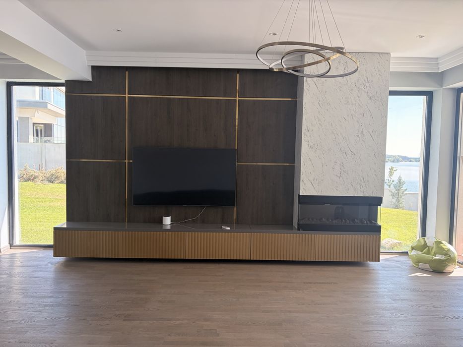 Vand mobilier sufragerie semineu inclus