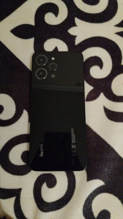 Redmi 12 хороший