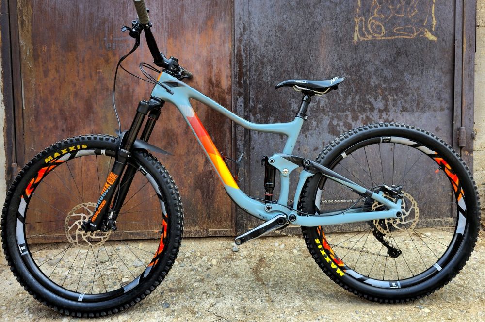 Карбонов Giant Trance 27.5 M Rockshox  Revelation 1x11 SLX Перфектно състояние