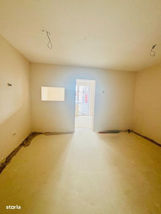 Spatiu Comercial in intersectia de la Granit