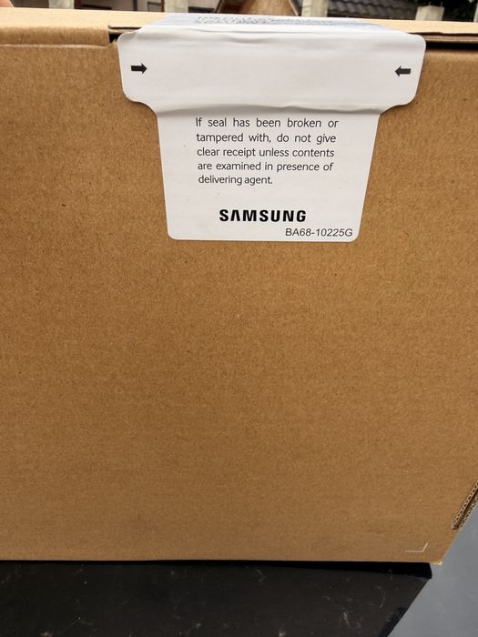 Laptop Samsung Galaxy Book5 360 (15.6" FHD Touch AMOLED, Intel Ultra 7, 16GB, 512GB SSD) - Nou la cutie