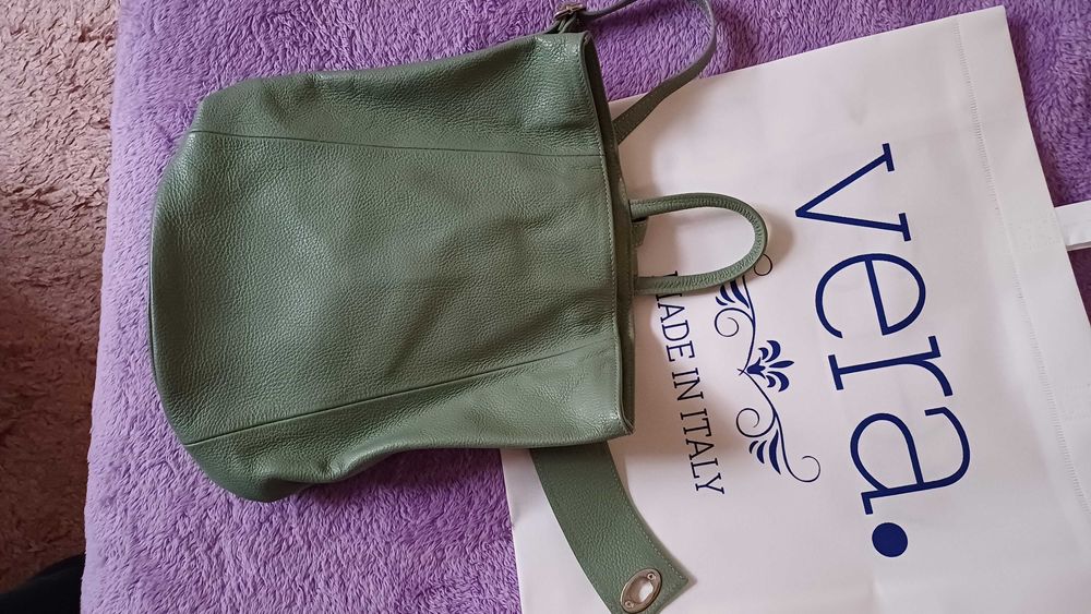 Нова! Vera Pelle раница