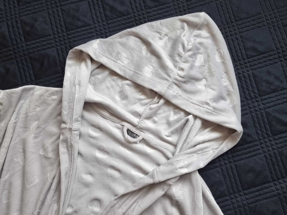 Halat pufos gri, cu gluga, marimea L-XL