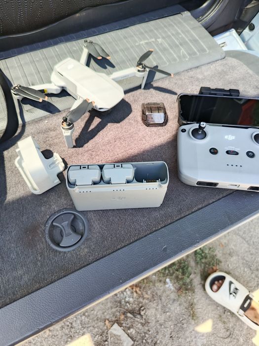 Продам дрон DJI 2