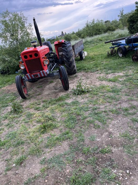 Tractor de vanzare