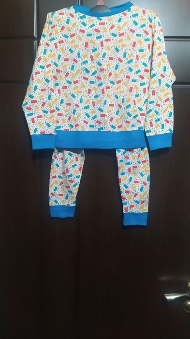 Детская пижама и ночная сорочка для девочек.