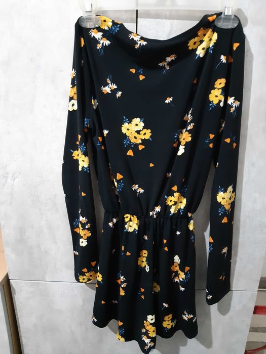 Salopetă lejeră și elegantă