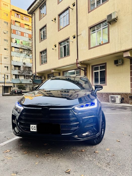 Продётсья электромобиль BYD Tang DMi Hybrid