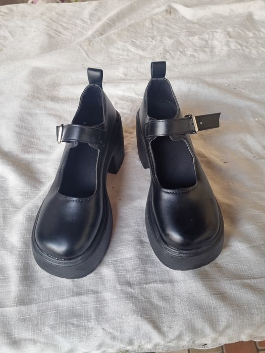 Туфли на платформе