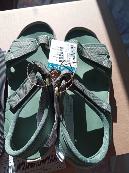 Сандали и чехли размер 36