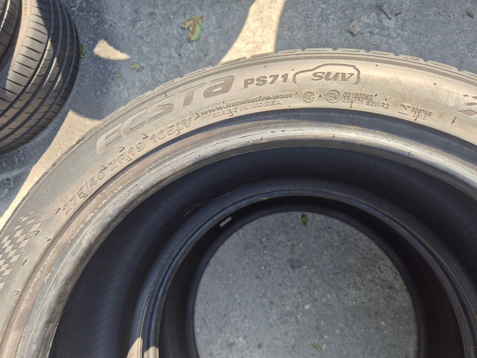 2 Anvelope de VARA - 275/40/19 105W - KUMHO Ecsta - Stare BUNA - DOT 2022 !