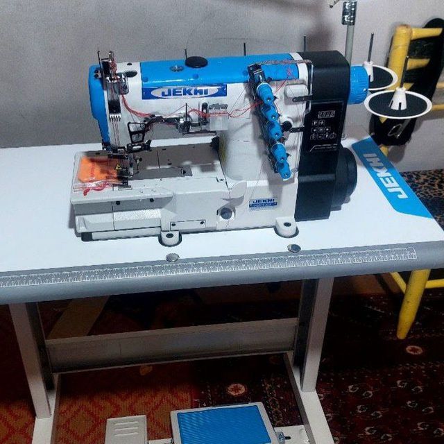 JEKHI rusumli toʻgʻri chok va overlok tikuv mashinalar optom narxlarda