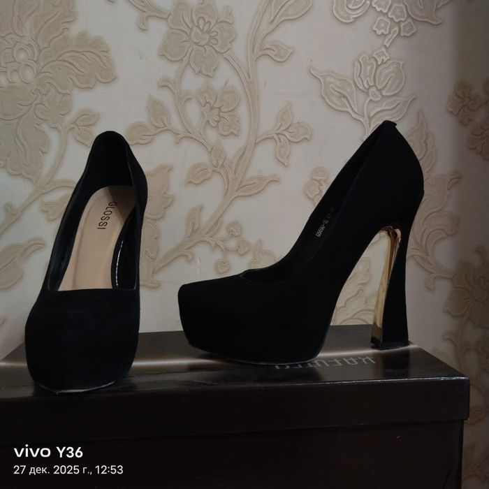 Жунские туфли "модельные"