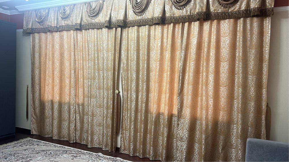 Продам шторы 7000 тенге