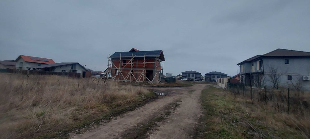 Teren Sanpetru 700mp- Primaverii, proiect si autorizatie constructie