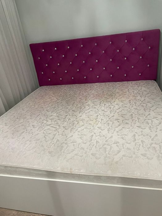 Продам спальни диван