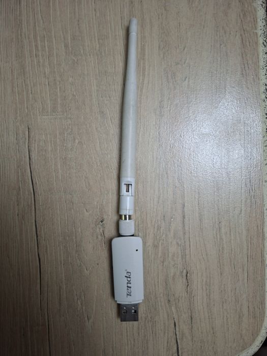 Lenovo noutbuk 10 RAM 256 Xotira