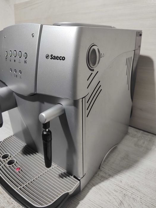 Кафеавтомат - робот Saeco Incanto Cappuccino