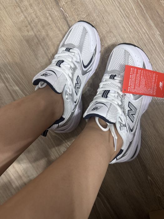 Продам кроссовки new balance