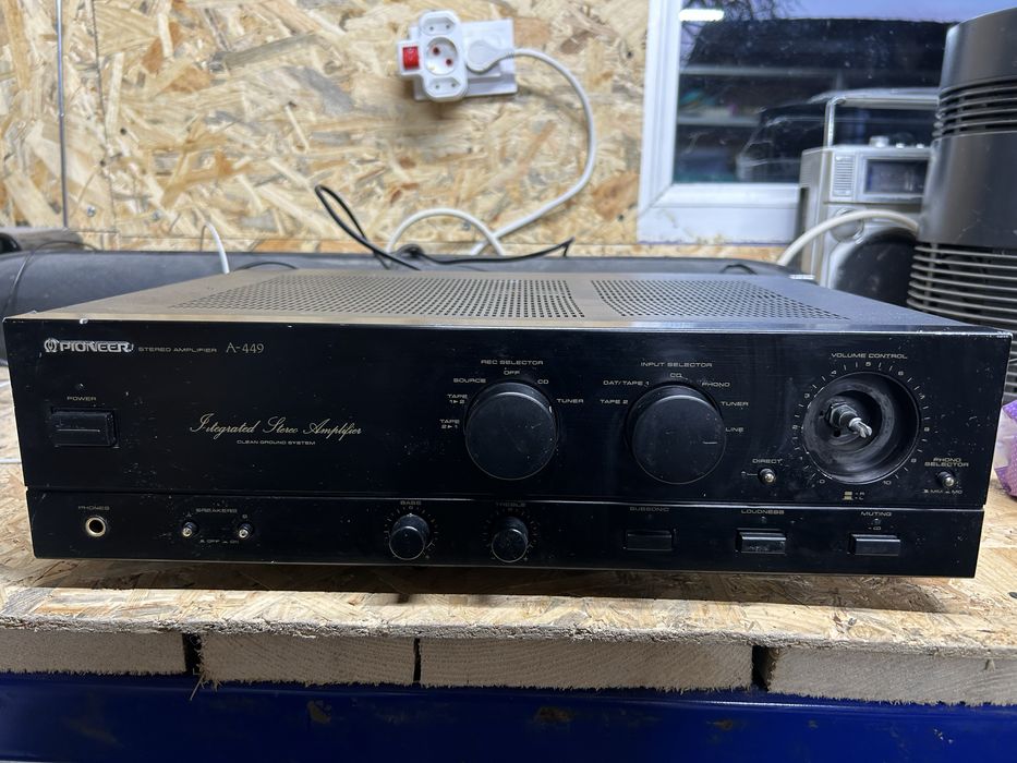 Statie (Amplificator ) Pioneer/560w