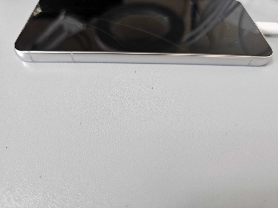 Дисплей със сребърна рамка за Samsung S22 plus 5G