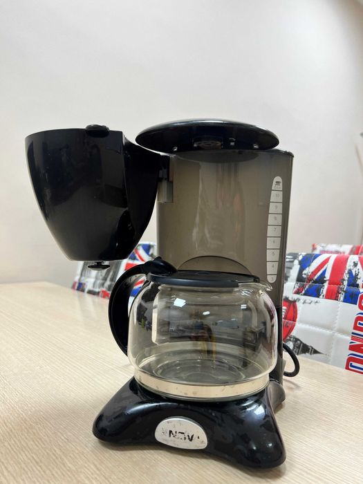 Капсульная кофеварка