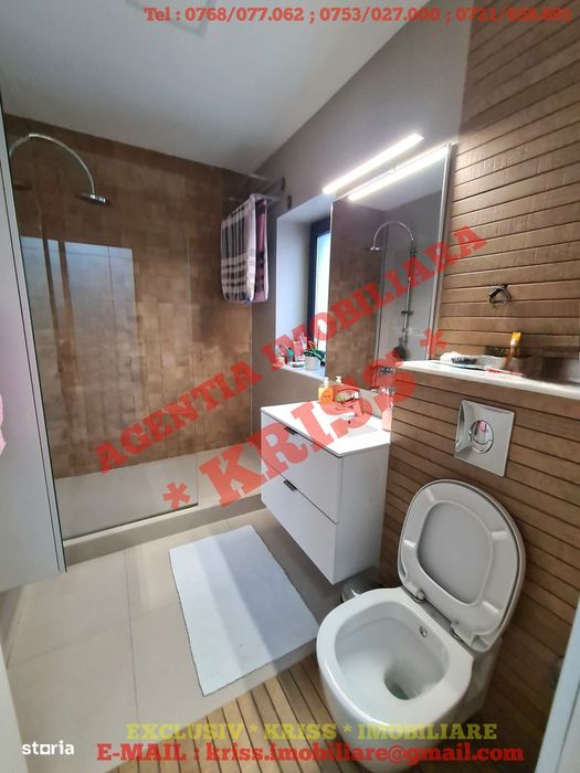 VILĂ DEOSEBITĂ De Lux Pitești Stradală 250 Mp. Utili Teren 1400 Mp.