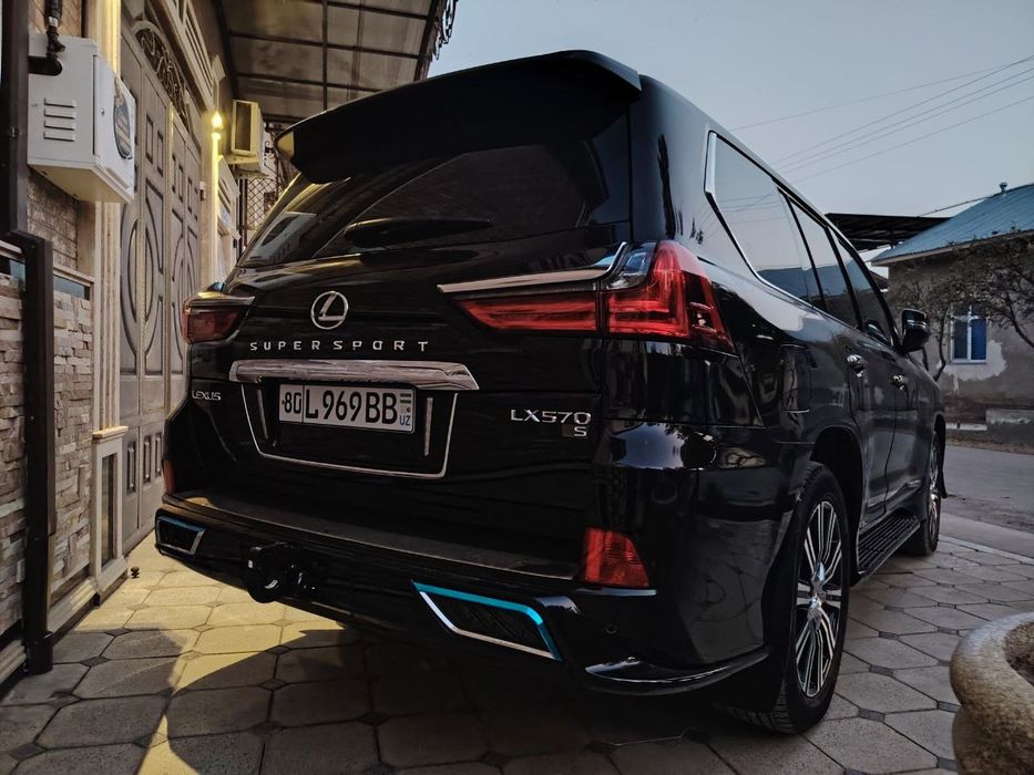 2020 йил LEXUS. LX 570 s сотилади