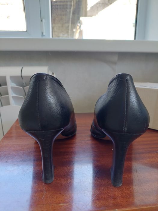 Туфли женские кожаные