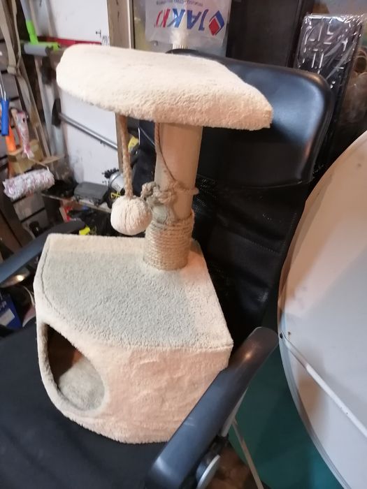 Продам домик для кошки