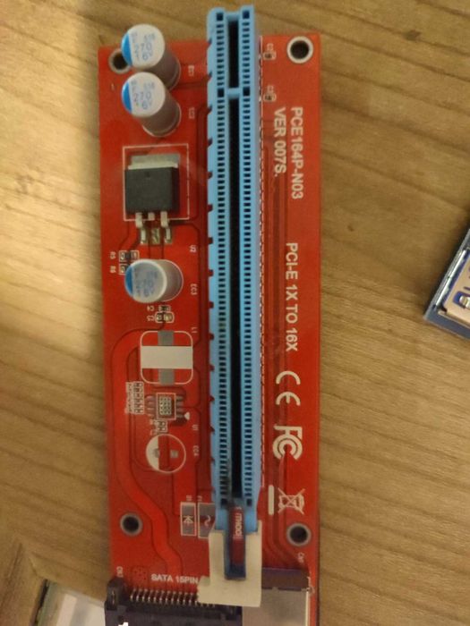 PCIe riser-и/Рейзъри и екстендъри/майнинг дънна платка