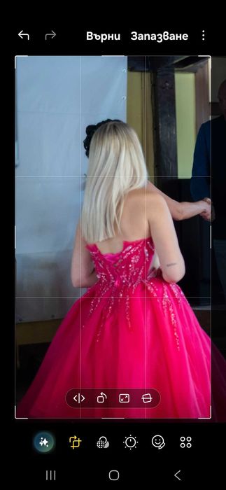 Продавам Дизайнерска бална рокля