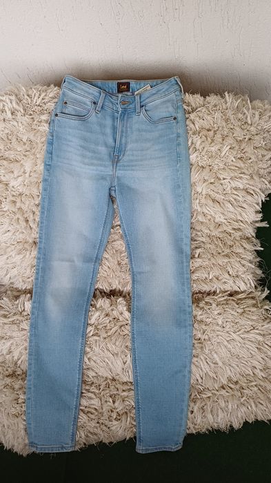 Blugi skinny Lee, Scarlett High