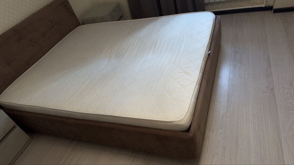 Матрас б/у бесплатно 160на200