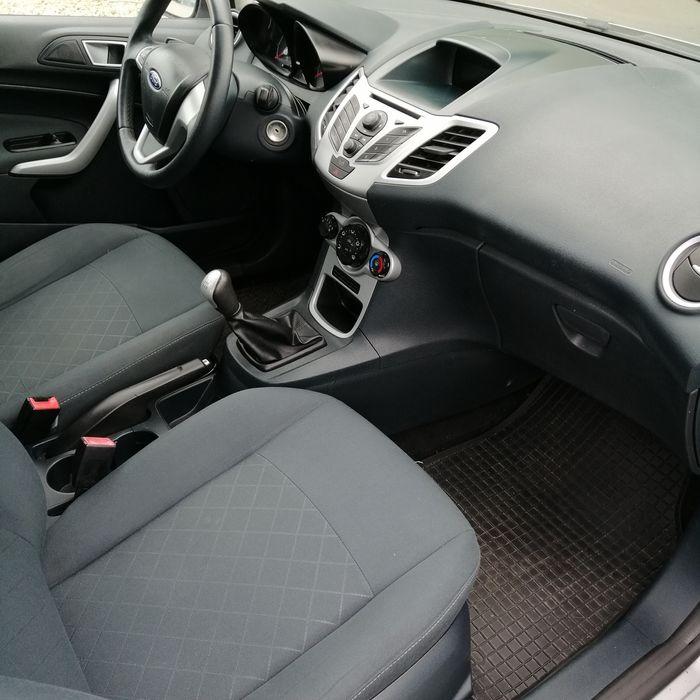 Ford Fiesta 1.25 benzină Duratec 82 cp