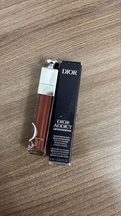 блеск для губ Диор