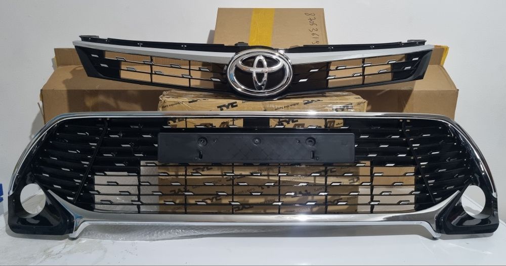 Тойота камри 55 Европа решётка и для  бампер.