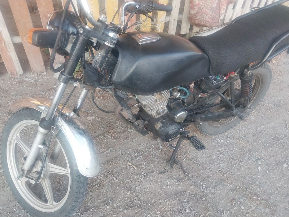 Продам мотоцикл 200, кубов